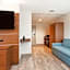 Holiday Inn Express & Suites Panama City Beach - Beachfront By IHG