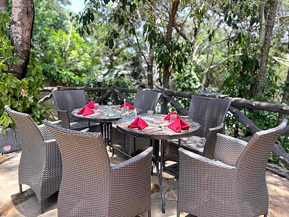 Nokras Riverine Hotel & Spa