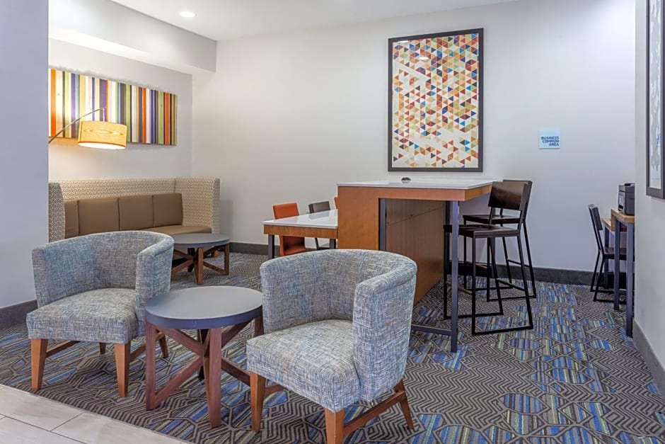 Holiday Inn Express & Suites White Haven-Lake Harmony