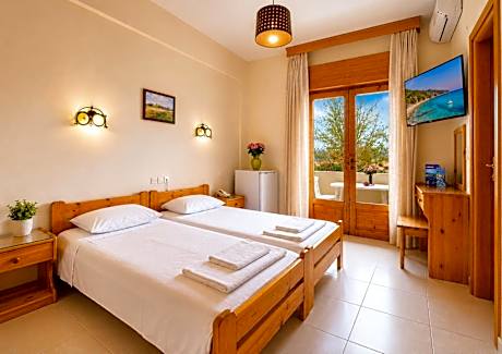 Twin Room with Balcony