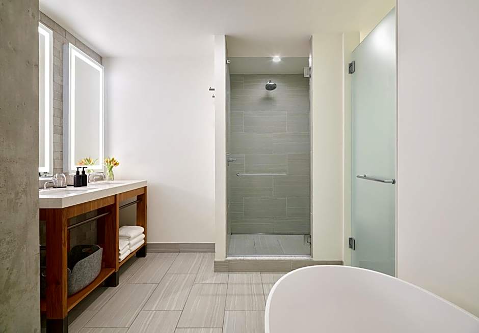 Limelight Hotel Denver