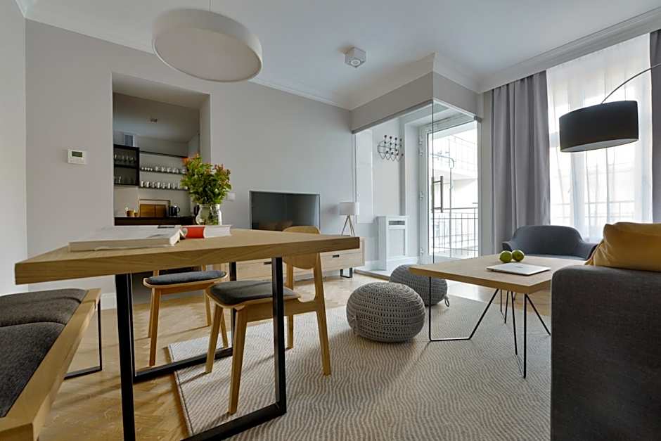 STRADONIA Serviced Apartments