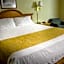 Travelodge by Wyndham St. Louis