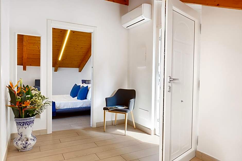 Eterea Charming Suites