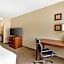 Comfort Inn & Suites East Moline near I-80