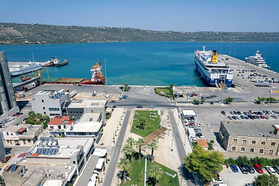 Souda Plaza Collection