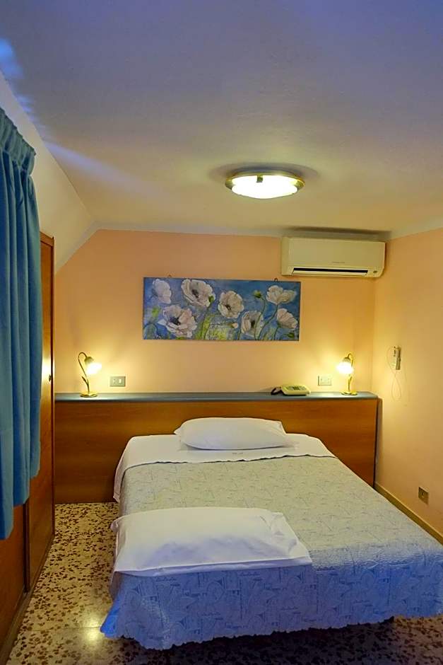 Hotel Astor