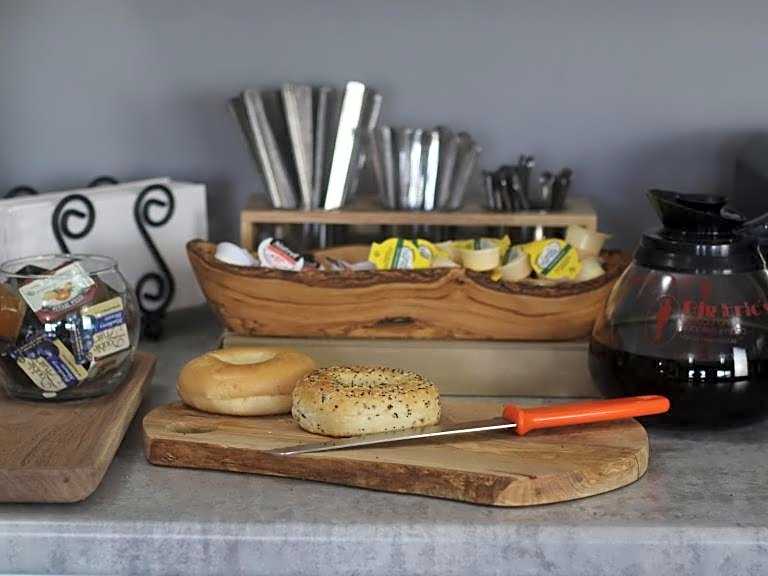 Coastal Inn - Kingfisher