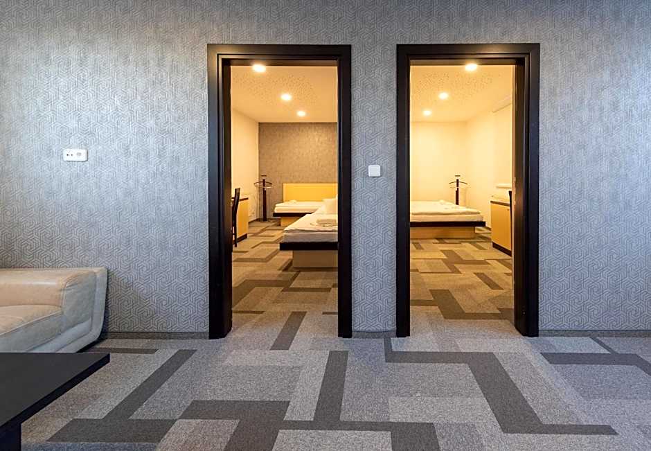 BNC Hotel - Restaurant - Bowling