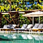 Conrad Punta de Mita