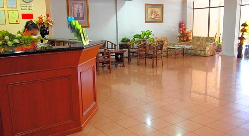 Lipis Plaza Hotel