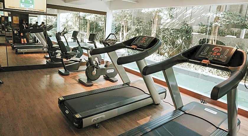 Kampi Hotel Tunjungan - Surabaya