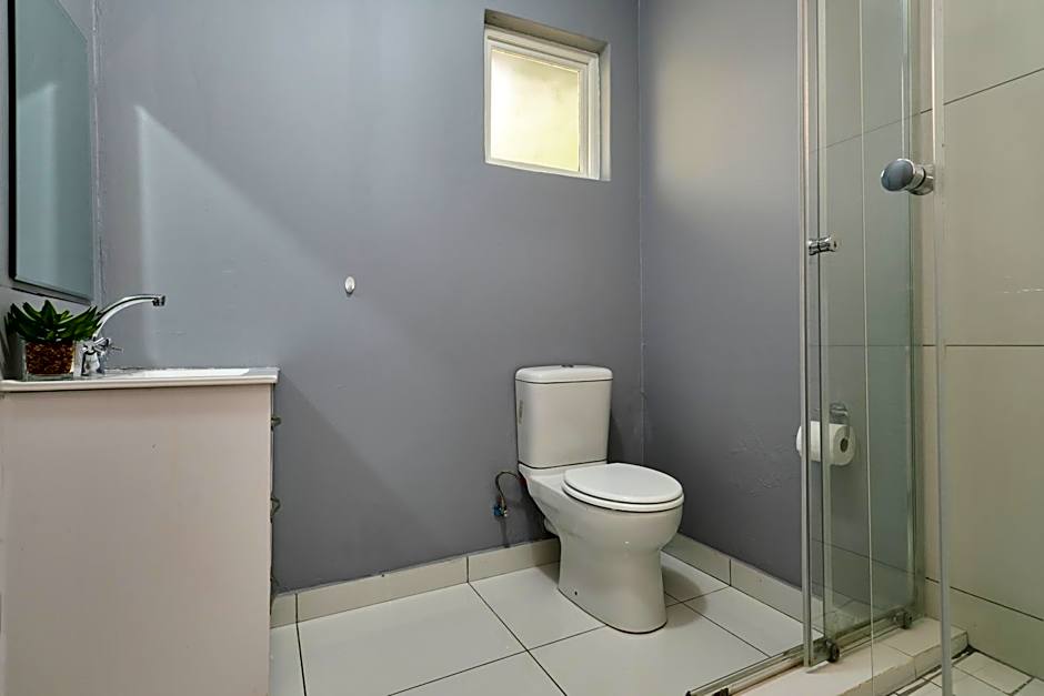 Inn & Out Sandton