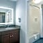 Staybridge Suites Williamsville - Buffalo