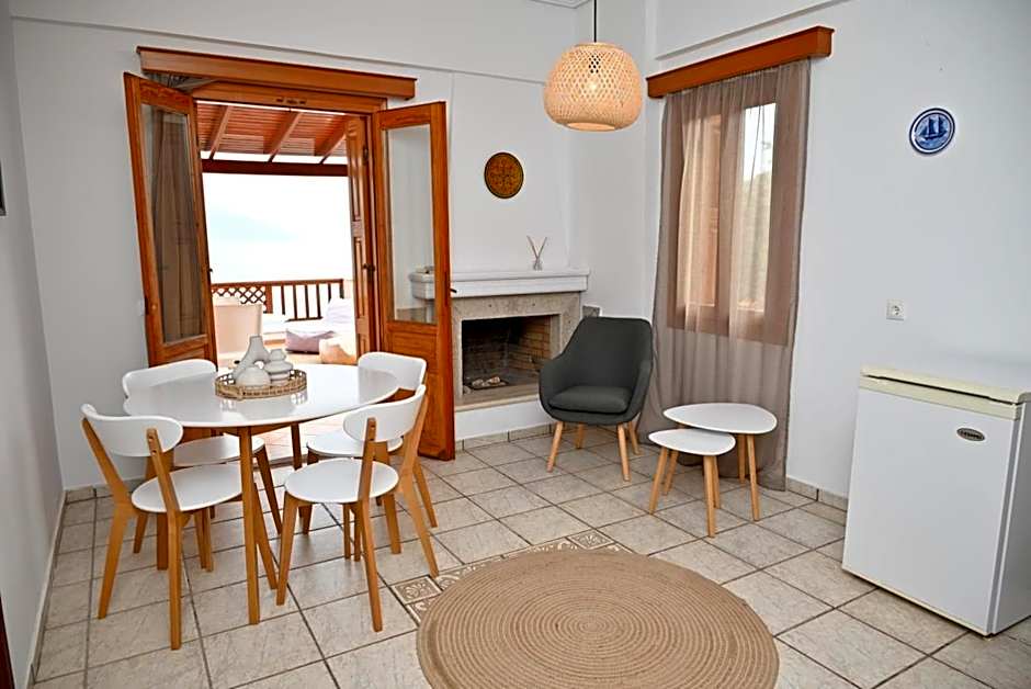 Nereides Seaside Apartments