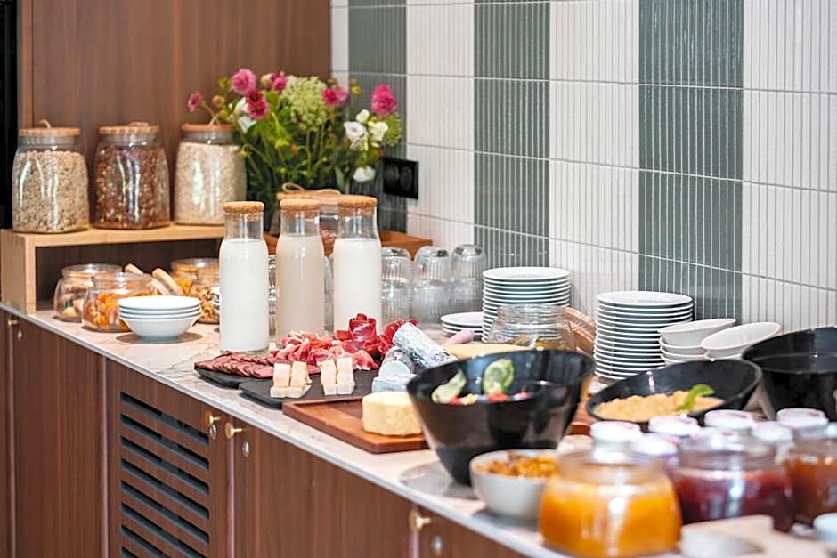 Mercure Maintenon