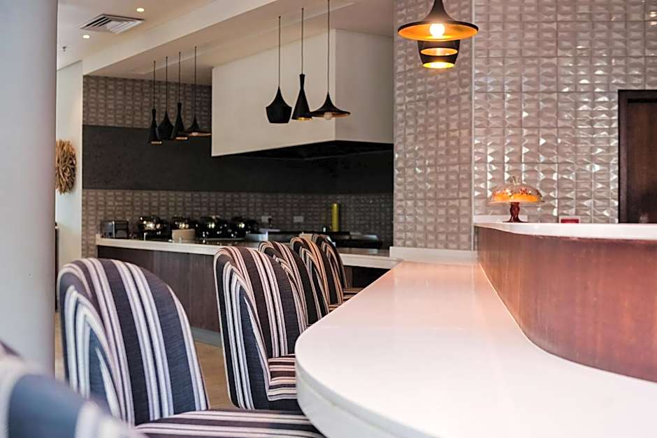 Crowne Plaza - Dar Es Salaam By IHG