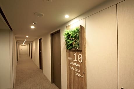 Standard Room for 5 adult - Non-Smoking
