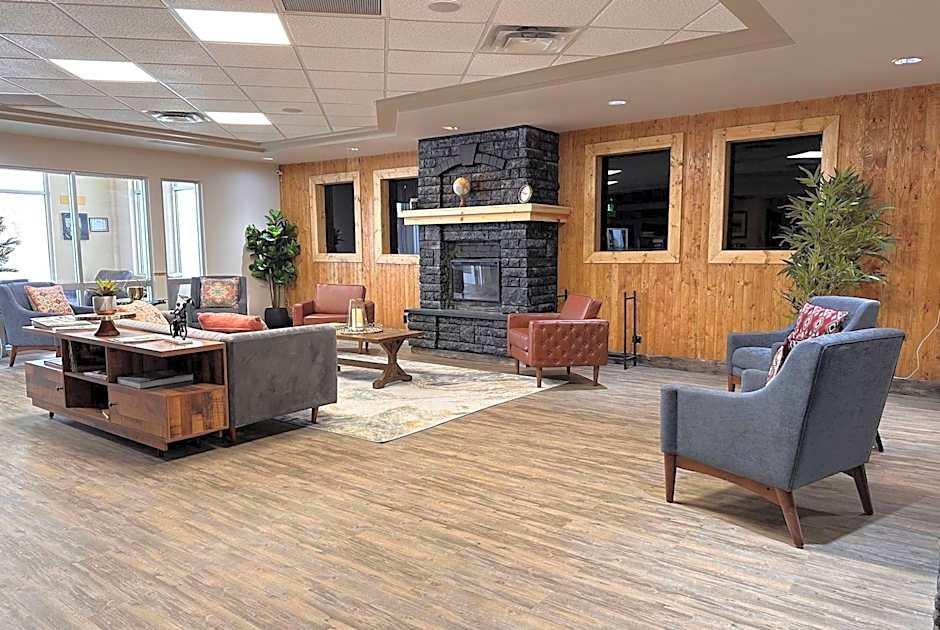 Ramada by Wyndham Estevan