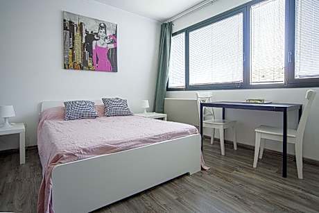Corner Suite