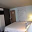 ibis Rochefort
