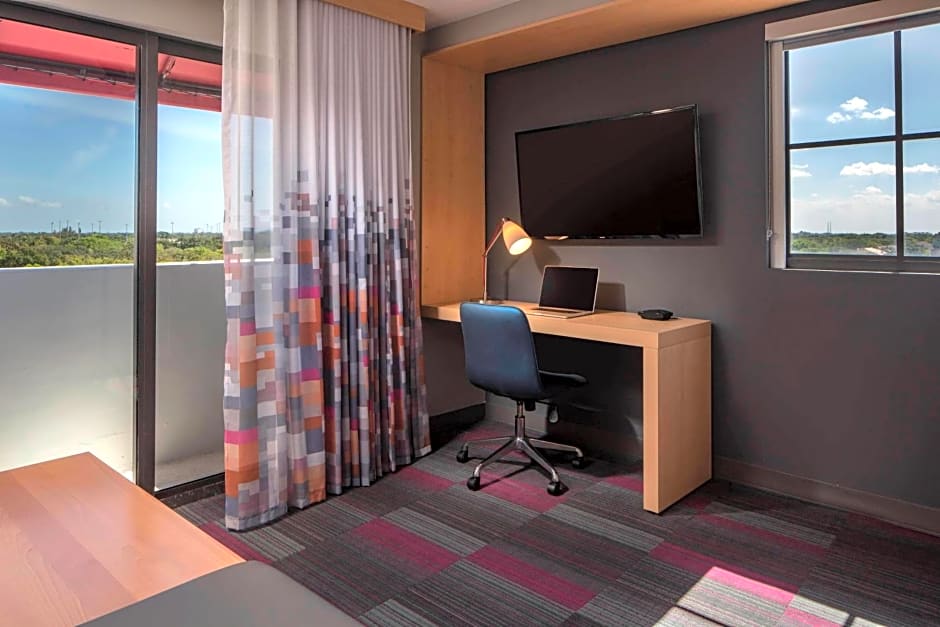 Aloft Coral Gables