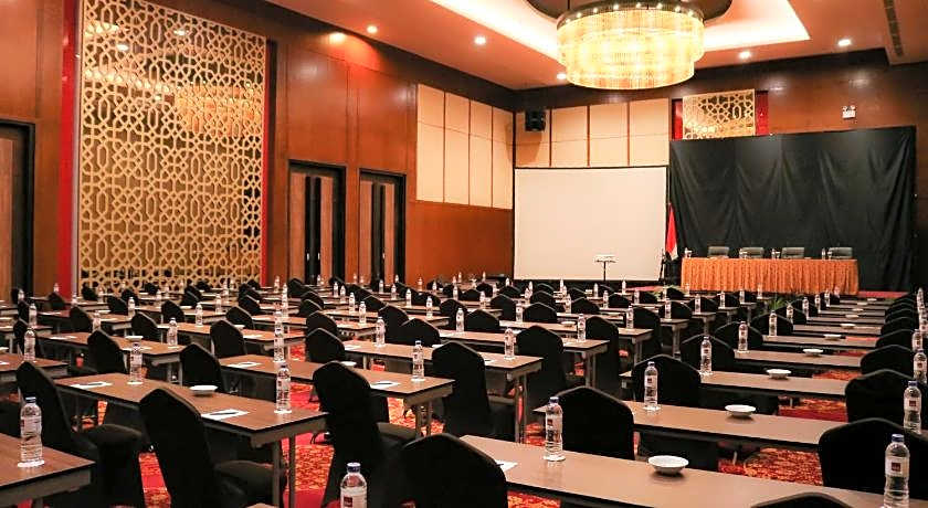 Emersia Hotel & Resort Batusangkar