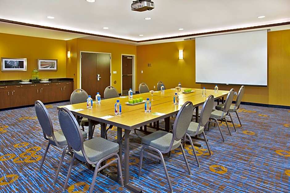 Courtyard by Marriott Madison West/Middleton