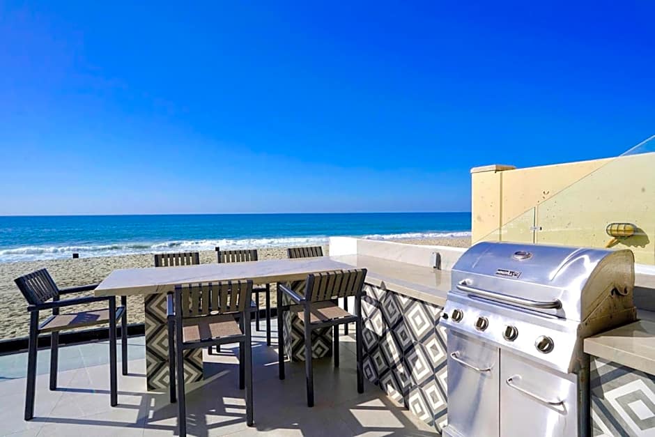 Ocean Villas Beach Front