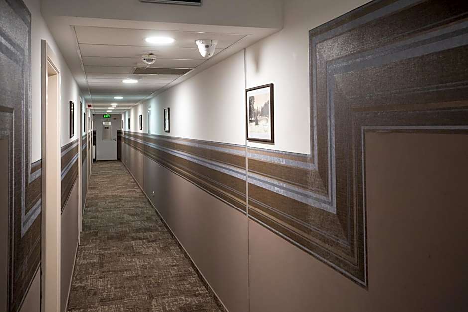 Erzsébet Királyné Szálloda