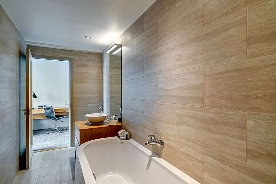 Apex City Quay Hotel & Spa