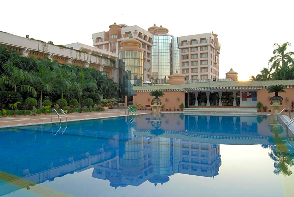 Hotel Swosti Premium