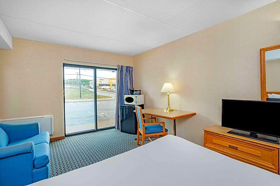 Travelodge by Wyndham Bridgewater