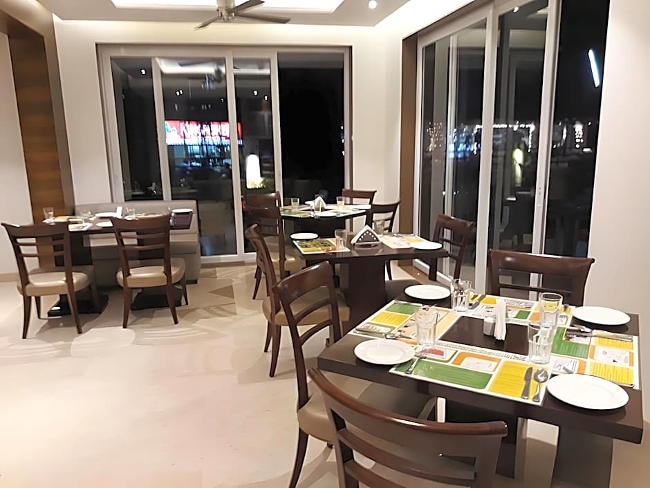 Lemon Tree Hotel Candolim Goa