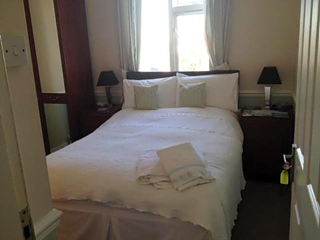 Alma Lodge Guest House