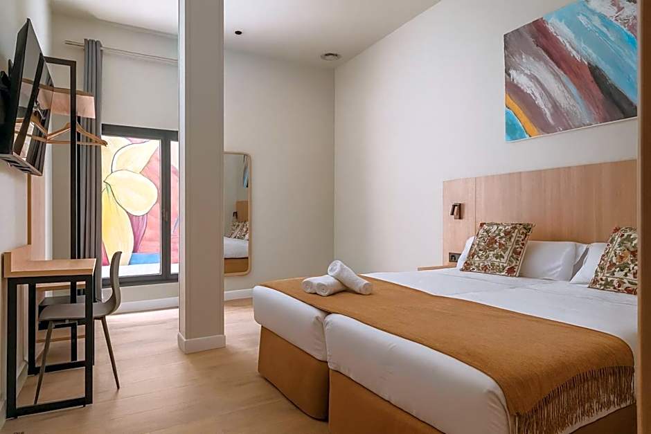 Aerohotel Barcelona Airport 24h