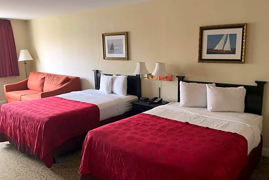 Ramada by Wyndham Seekonk Providence Area