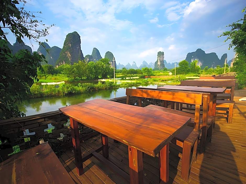 Yangshuo Hidden Dragon Villa