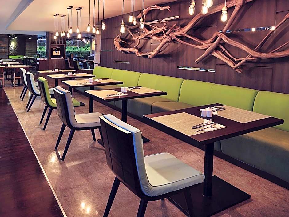 Mercure Bali Legian Hotel