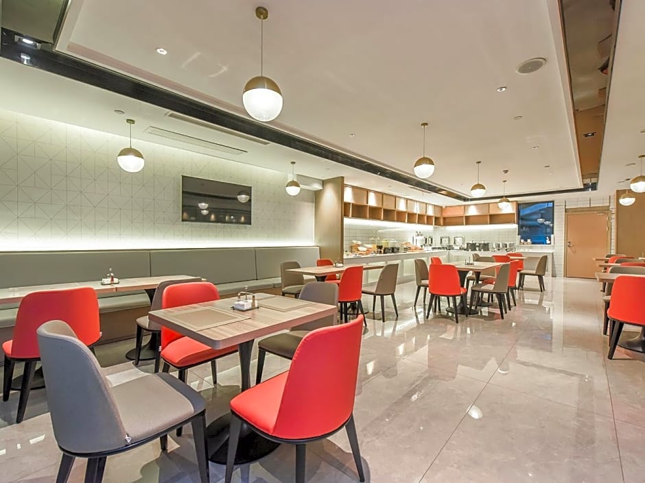 Borrman Hotel Pengshui Binjiang Road