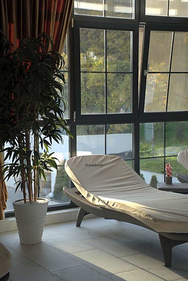 Hotel NOBLESSE Boutique&Spa