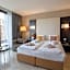 Lion'S Garden Hotel