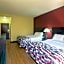 Red Roof Inn & Suites Indianapolis Airport