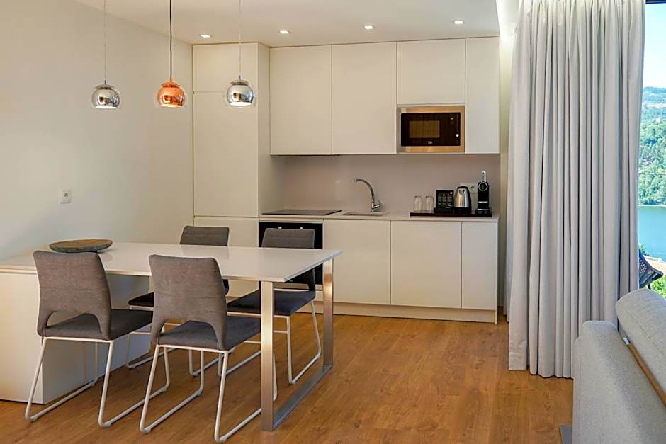 Portovella Lodges & Bungalows