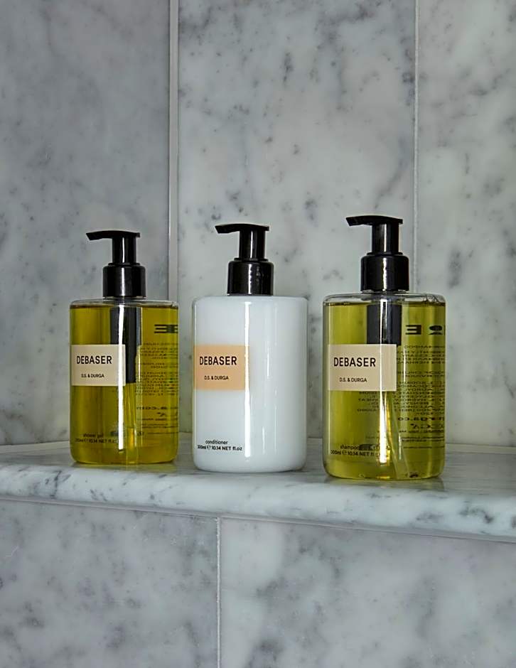 Sea Containers London