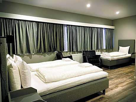 Standard Family Room