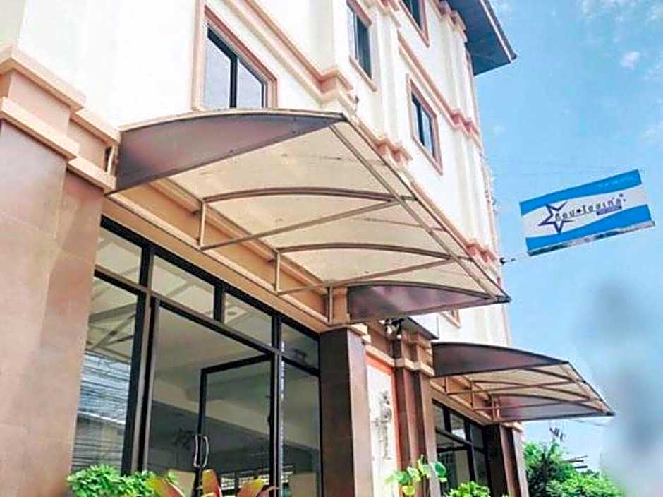 Top Hostel Udon Thani