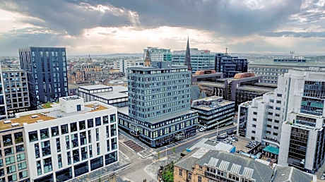 Suite With Kitchenette