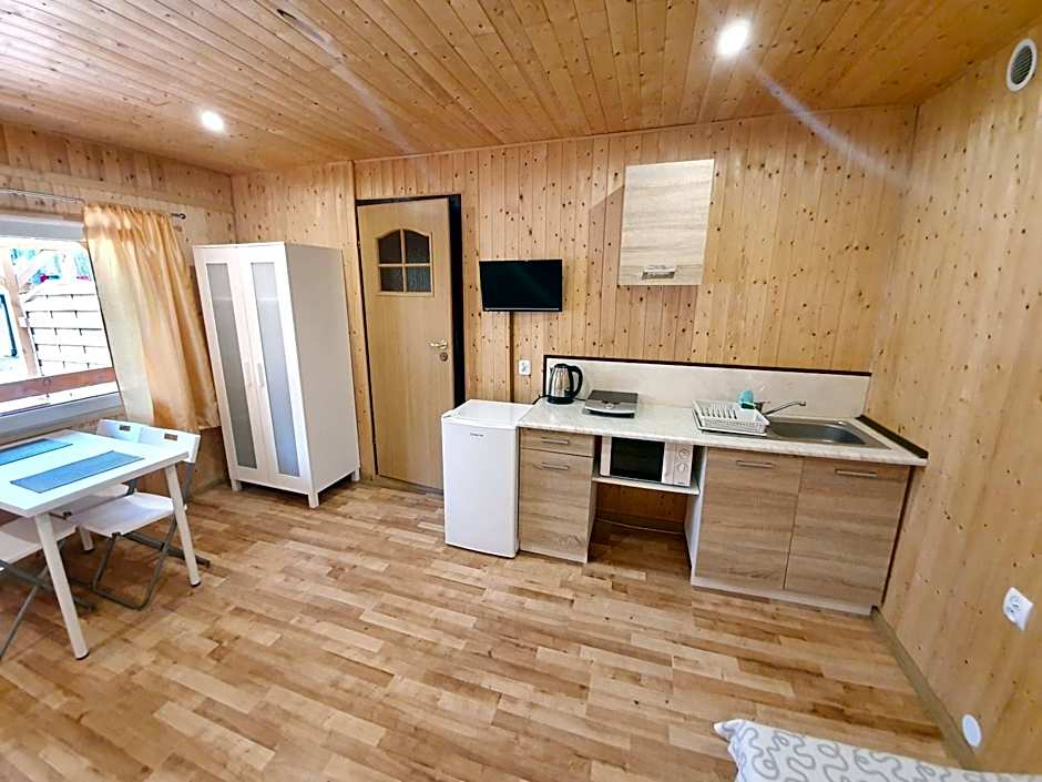 Domki Letniskowe Korona