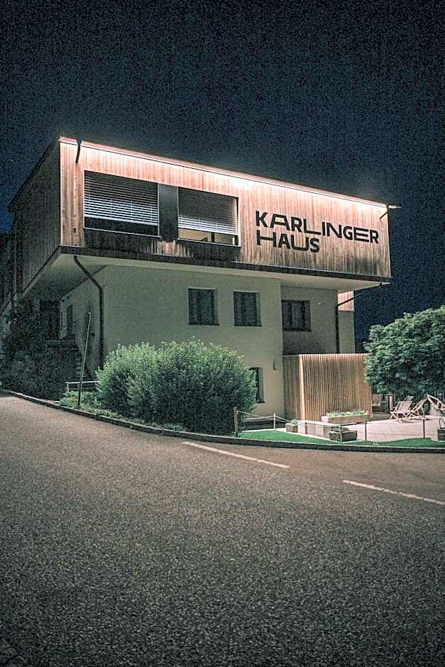 Karlingerhaus Hotel Hostel Home